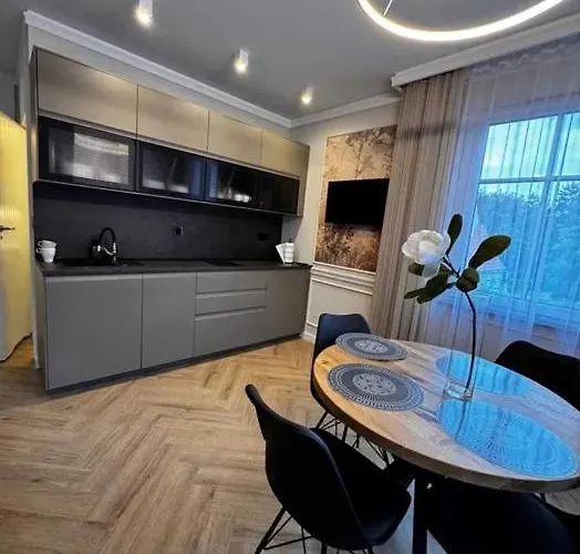 Piastowska アパート *